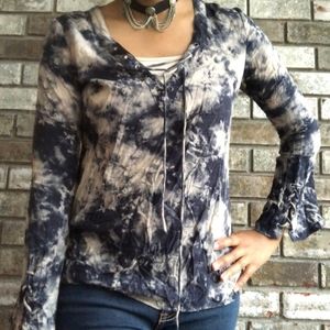 NWOT Rock & Republic Tye Dye "Hippie Vibes" shirt